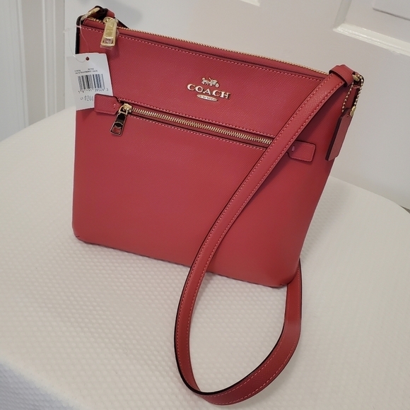 NWT Coach Rowan Crossgrain Leather Strawberry Haze Crossbody, Retail $250 - Picture 1 of 14